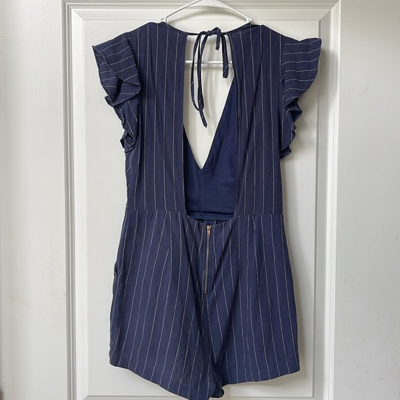 Navy Blue Striped Romper with Open Back and Ruffled Sleeves - Picture 2 of 2